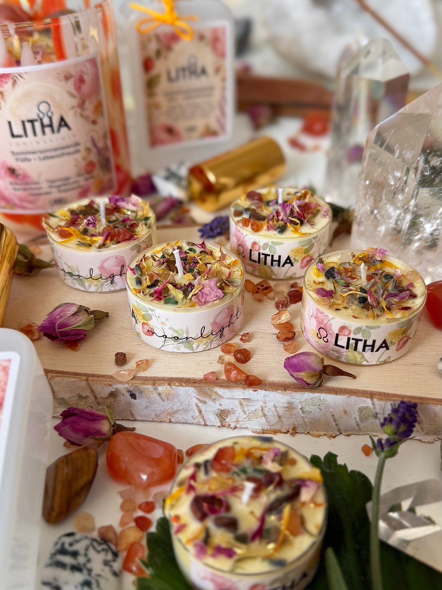 Litha Sommersonnenwende Moonlight Teelicht mit Kristallen, limitiert