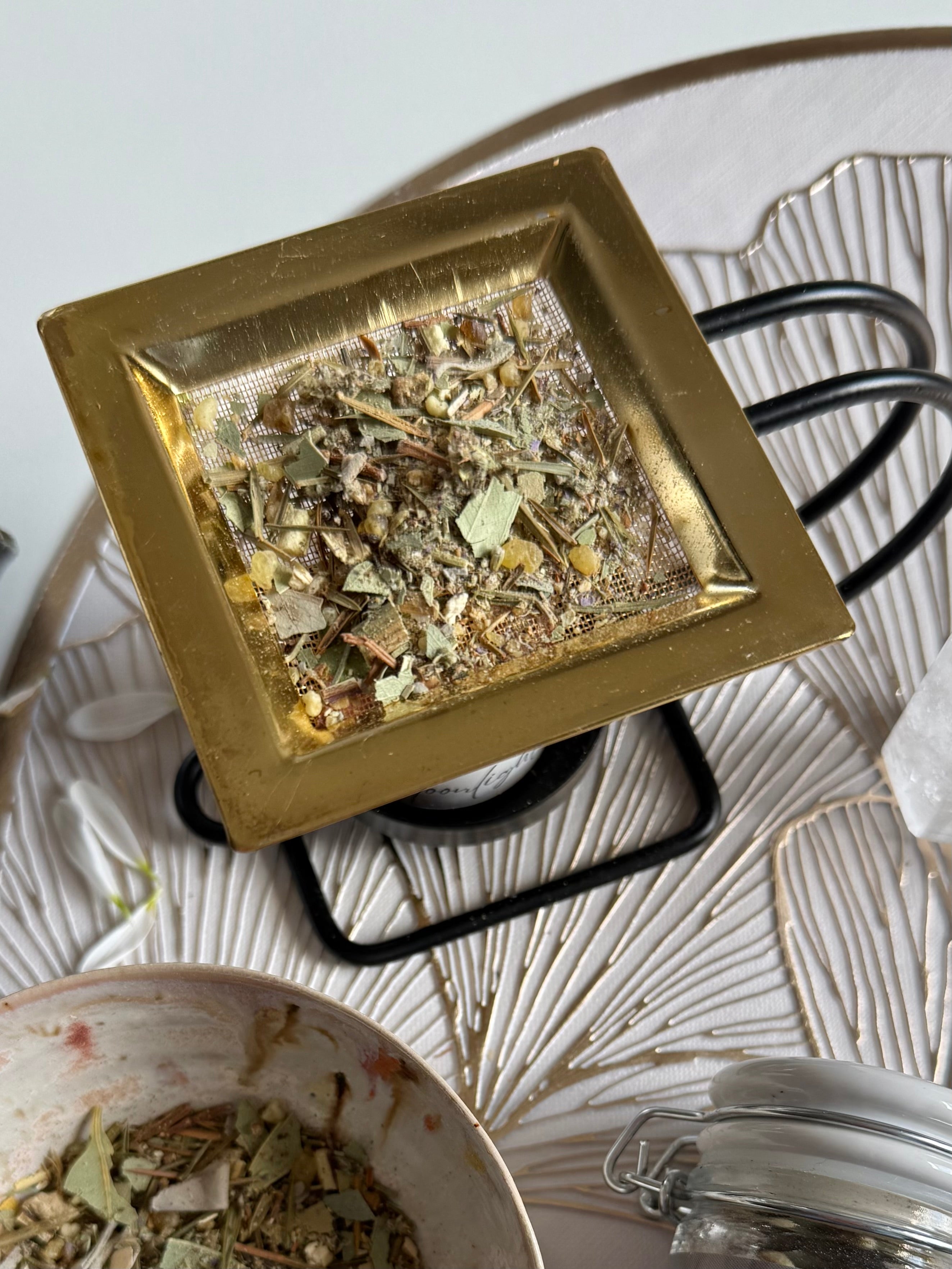 Räuchersieb mit Standfuß, Gold & Schwarz