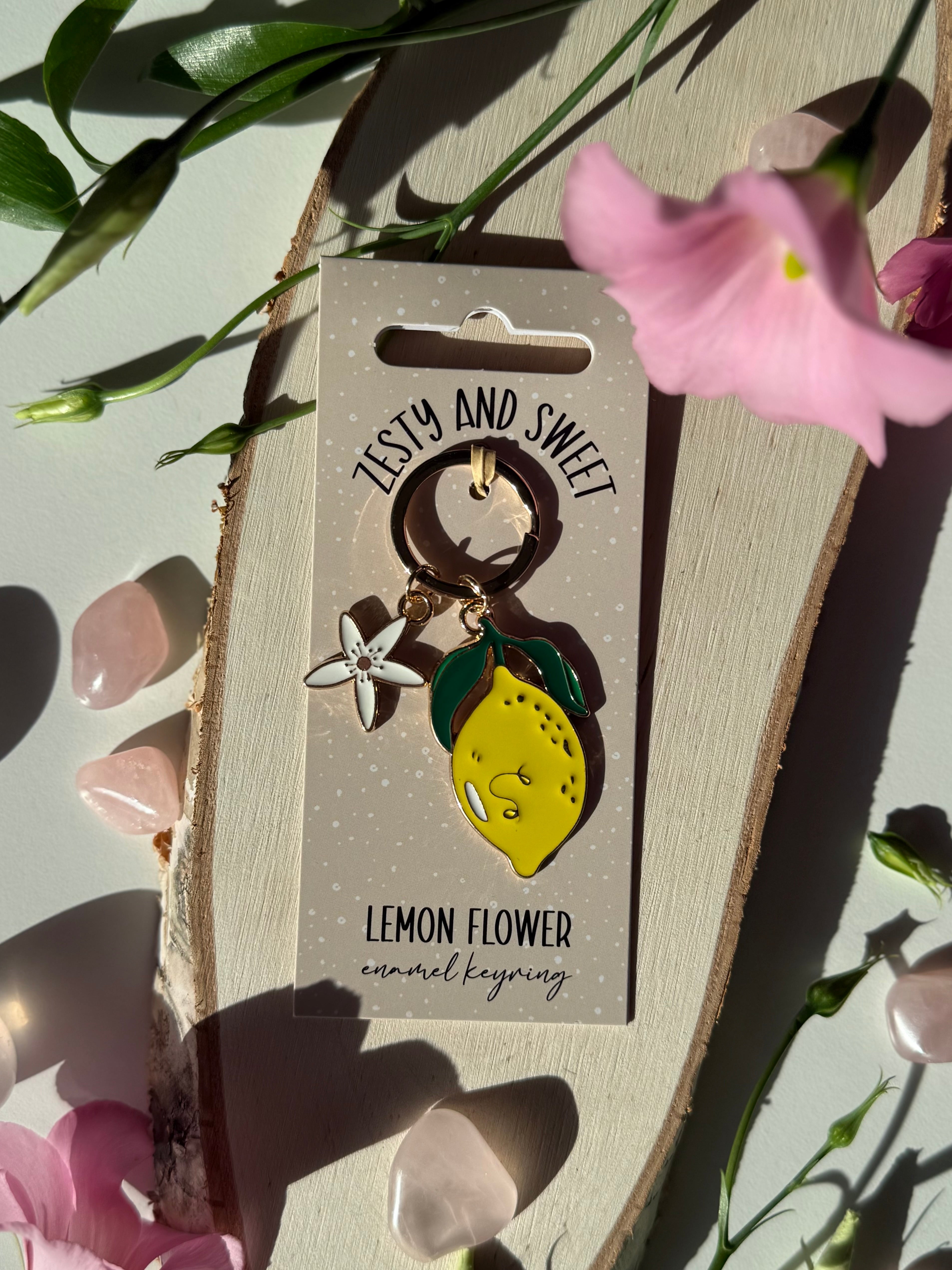 Schlüsselanhänger „Lemon Flower – Zesty and Sweet“