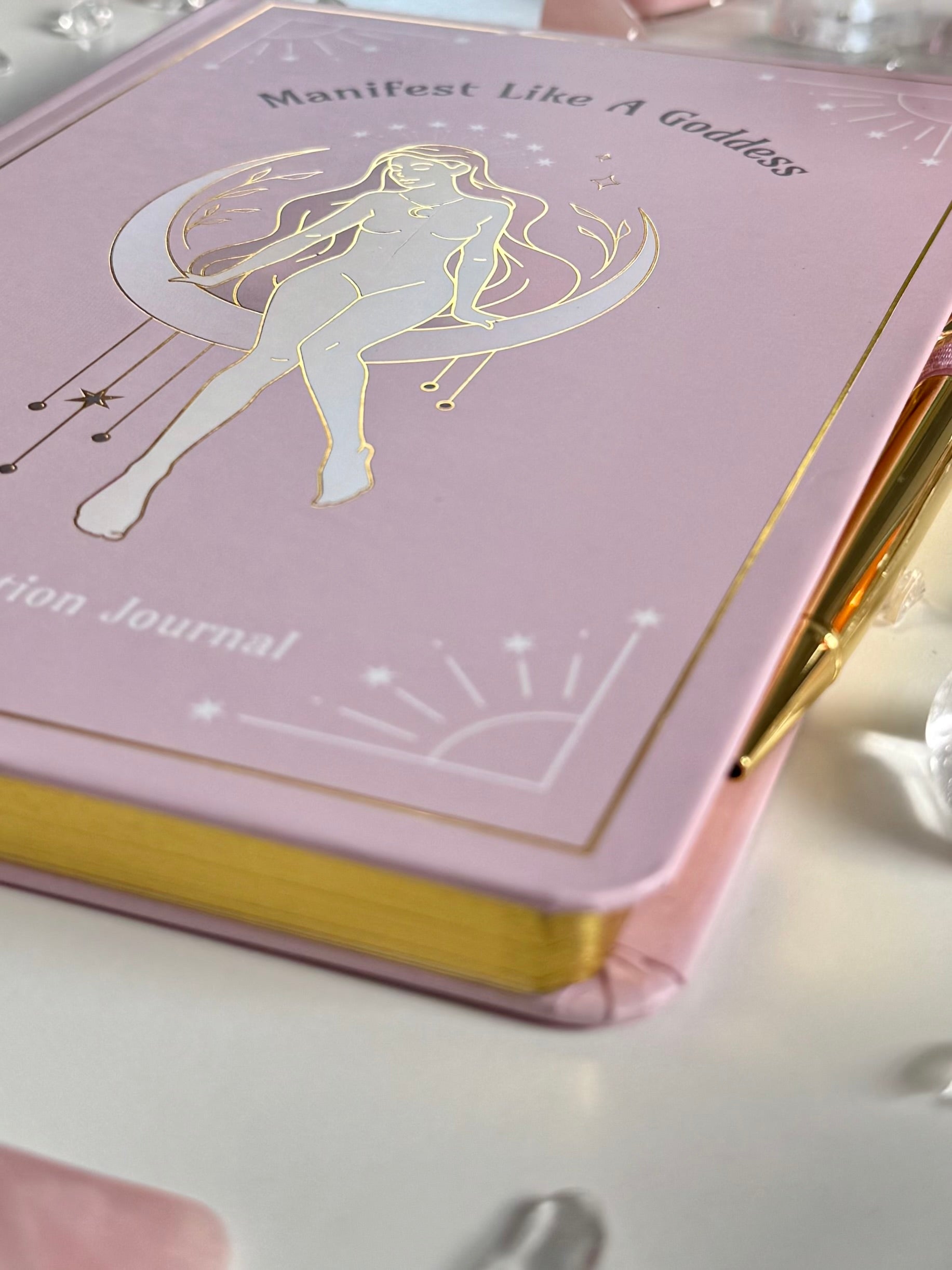 Journal Buch „Manifestieren wie eine Göttin“