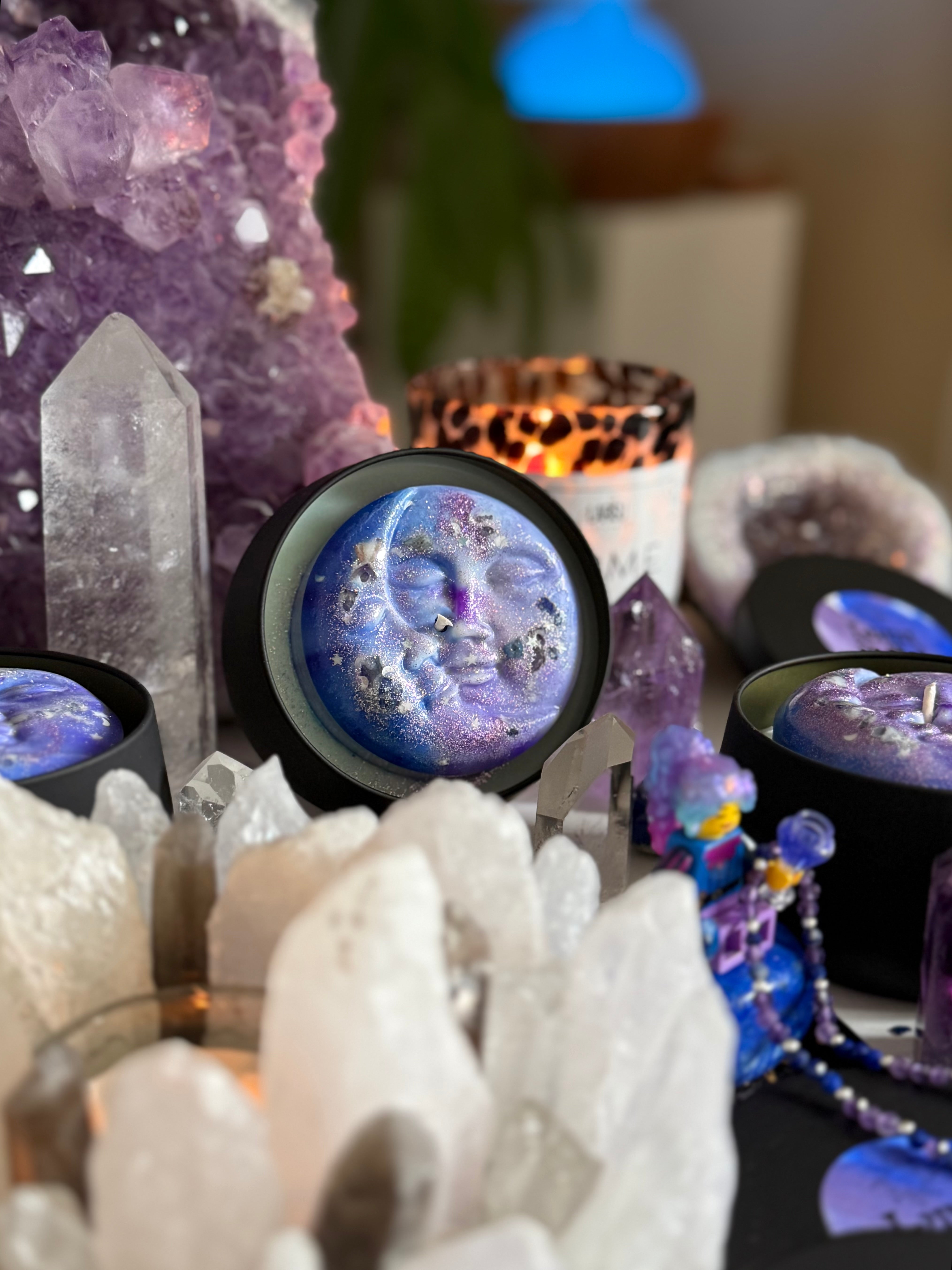 Kristallkerze Luna & Sol mit Lapislazuli und Amethyst, limitiert